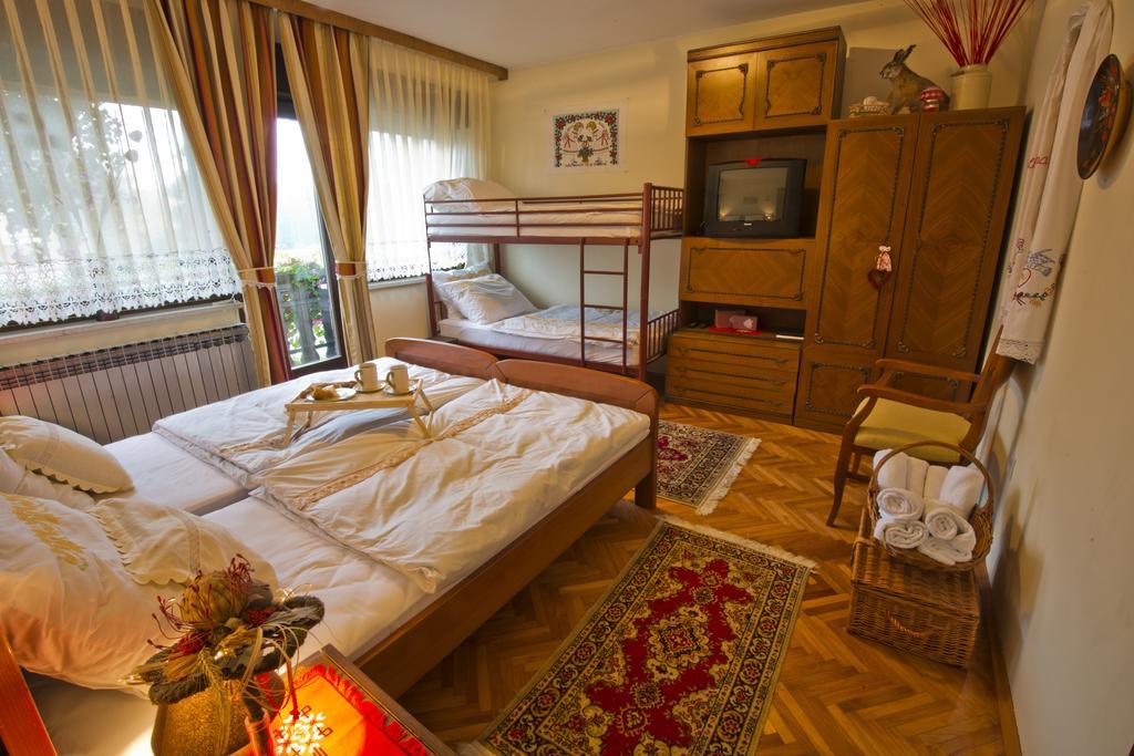 Guesthouse Zganjer Ozalj Quarto foto